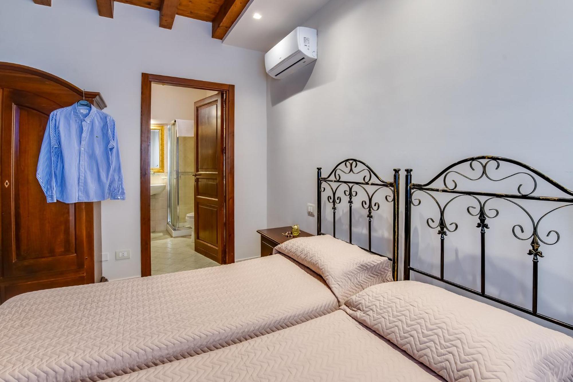 Hotel Aliai شاكا المظهر الخارجي الصورة