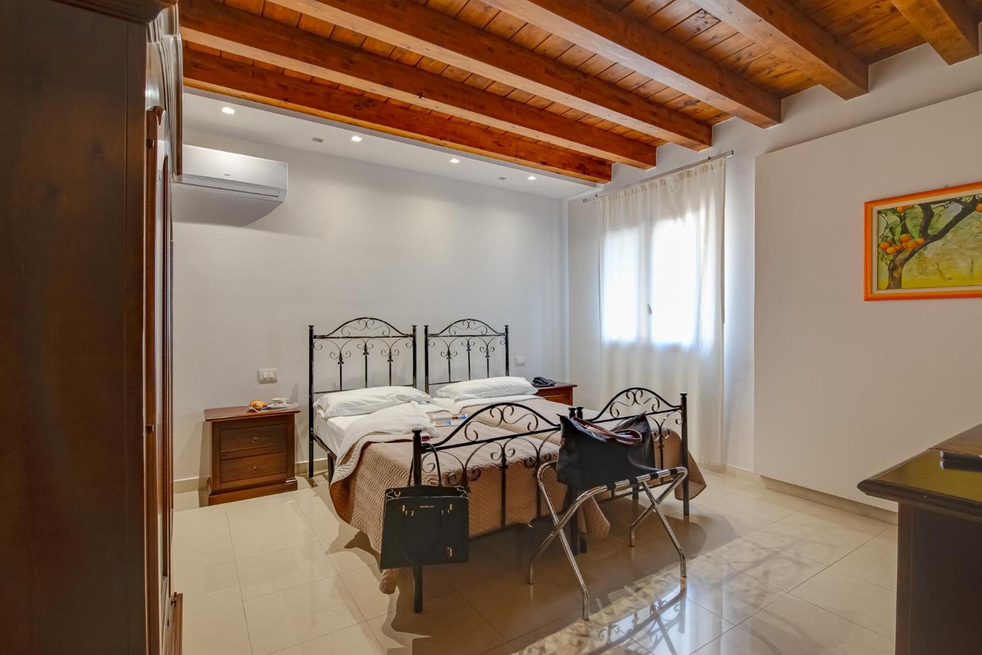 Hotel Aliai شاكا المظهر الخارجي الصورة