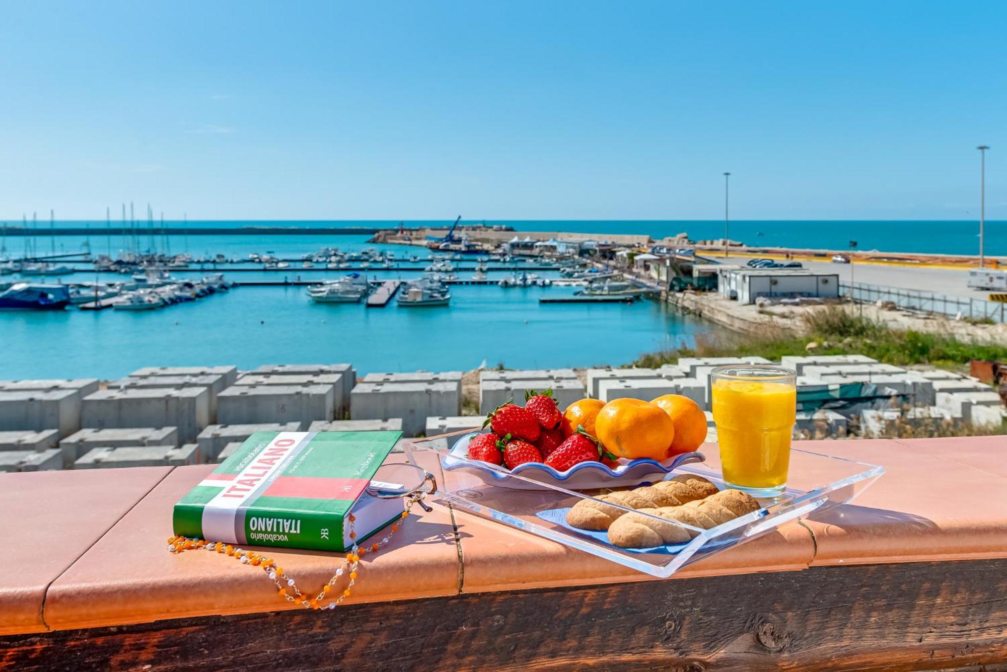 Hotel Aliai شاكا المظهر الخارجي الصورة