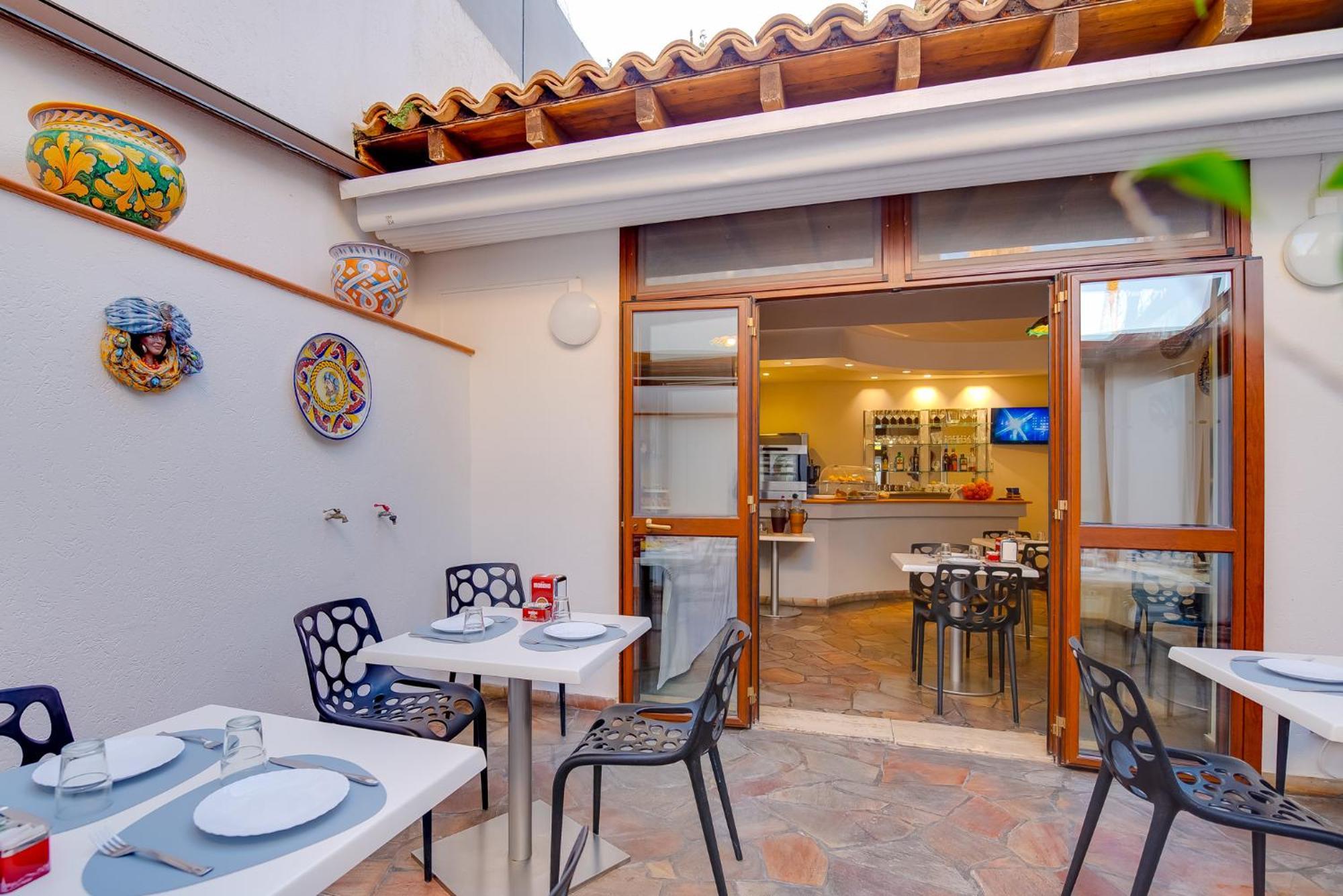 Hotel Aliai شاكا المظهر الخارجي الصورة